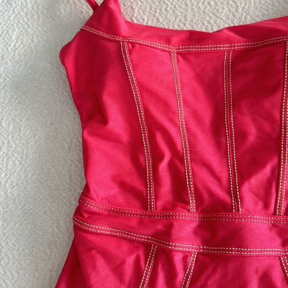 BECCA Makenna One Piece Swimsuit, CAYENE, size Small, $148.00 - Picture 7 of 10